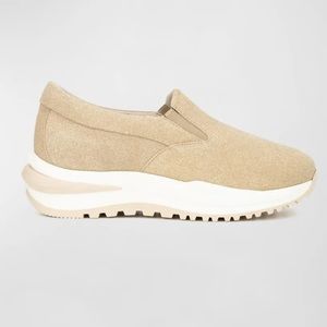 New Aquatalia LEOLA Sneakers Slip-on Beige Glittery Women Sz 8.5